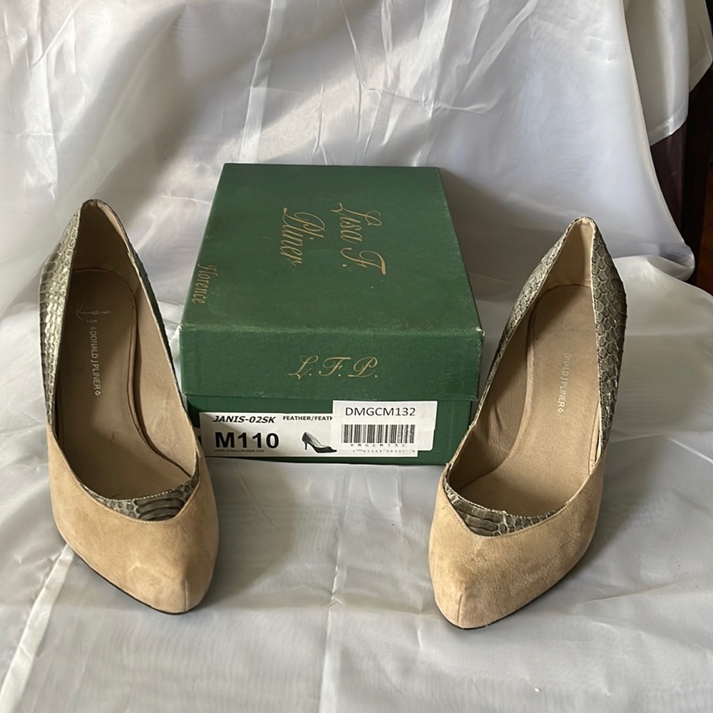 Lisa F. Pliner (Florence), Green Bottoms, 11M